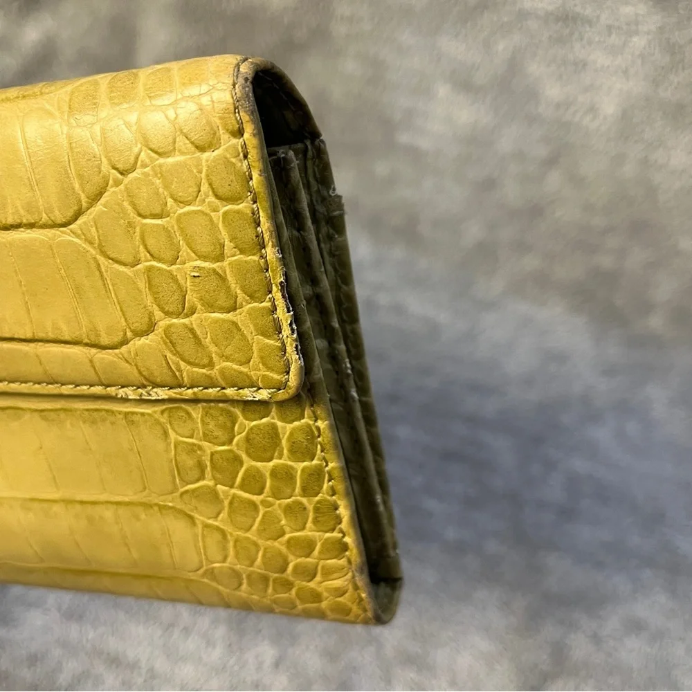 Lauren Ralph Lauren croc embossed wallet green yellow with insert